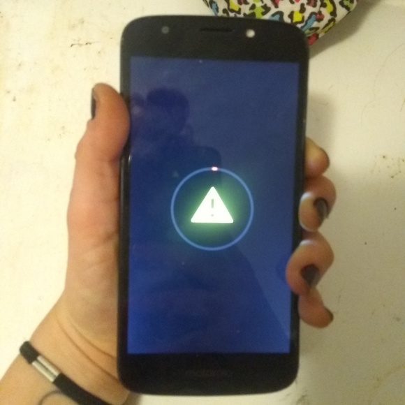 Phones - Picture 3 of 3